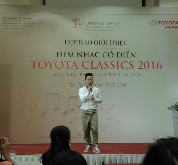 [-][-]Ca[-]sĩ[-]Tùng[-]Dương[-]tham[-]gia[-]Đêm[-]nhạc[-]cổ[-]điển[-]Toyota[-]2016